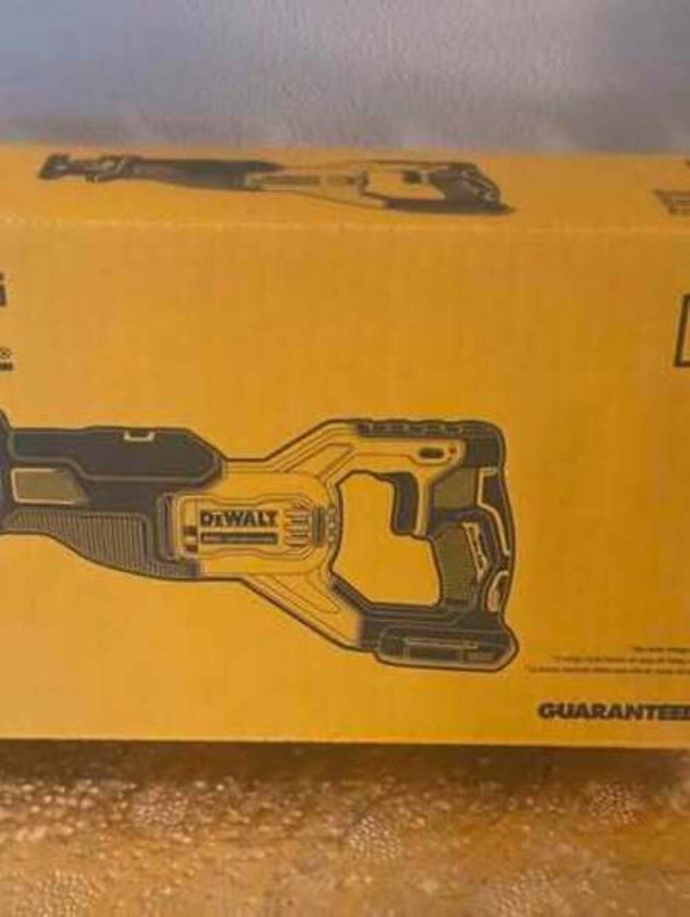DEWALT 20V MAX Brushless Reciprocating Saw DCS382B. New!